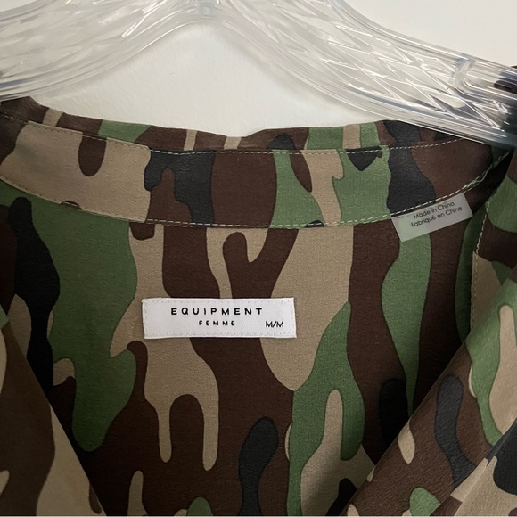NWT Equipment Femme Camo Blouse - Picture 3 of 8